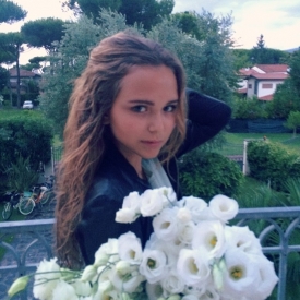 Стефания Маликова,школа,одежда,фото,дети звезд