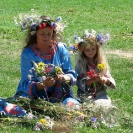 Троица,Святая Троица,короткие смс,поздравления с Троицей,красивые смс