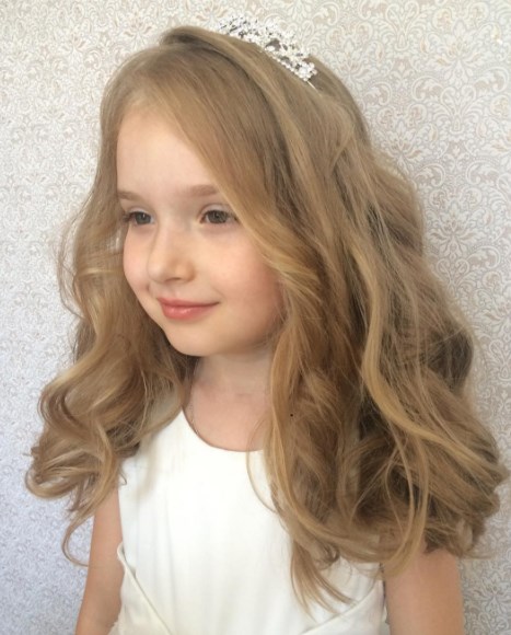 pustarnak_elena_hair